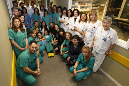 El equipo complejo del servicio de Cirugía Cardiaca del Hospital de León cuyo trabajo ha sido reconocido por la Organización Mundial de la Salud. ramiro