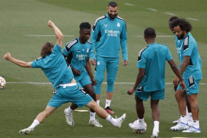 Ancelotti prioriza el sistema 4-3-3 en el Madrid aunque en algunos partidos ha modificado el dibujo en el apartado defensivo. HIDALGO