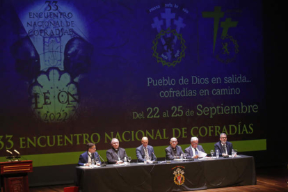 El acto inaugural del Encuentro Nacional contó con todas las instituciones. FERNANDO OTERO