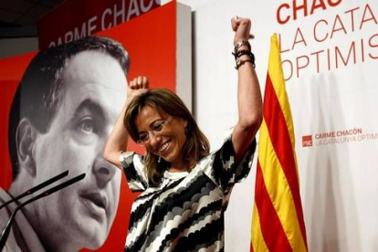 La candidata del PSC, Carme Chacón, celebra los resultados electorales obtenidos por los socialistas en las elecciones generales.