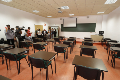 Aula como a la que asistirá la princesa Leonor en la Academia General Militar en Zaragoza. EFE/JAVIER BELVER