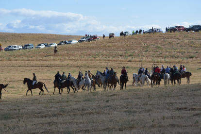 Encierro taurino de campo en Villaornate. REDACCIÓN.