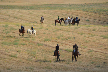 Encierro taurino de campo en Villaornate. REDACCIÓN.