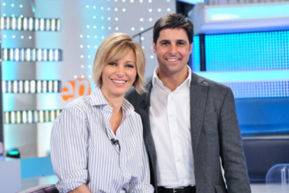 Susanna Griso y Francisco Rivera, en el debut del torero en el programa 'Espejo Público'.