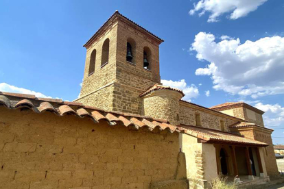 Iglesia de Valdescapa de Cea. ASOCIACIÓN CULTURAL BALLE DE ESCAPA