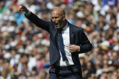 Zinedine Zidane, durante el derbi madrileño del sábado pasado.