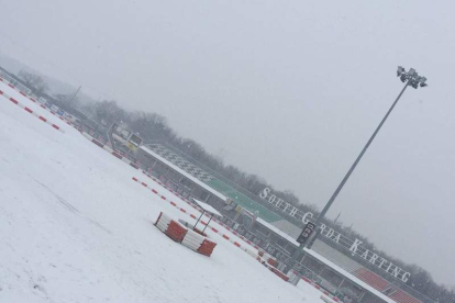 La nieve impidió celebrar la carrera en el circuito de Lonato. DL