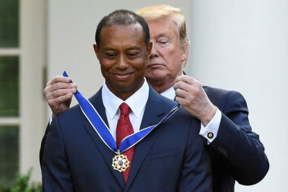 El presidente de Estados Unidos concedió la Medalla de la Libertad al golfista Tiger Woods.