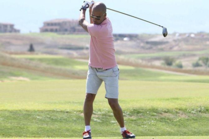 Pep Guardiola juega a golf durante unas vacaciones en Italia, en el 2011.