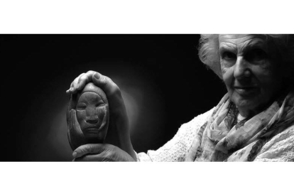 La escultora Castorina Francisco, protagonista del documental ‘Un pasado sin lágrimas’.