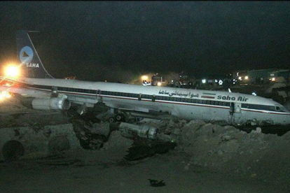 Accidente en el aeropuerto de Teherán en el 2005.