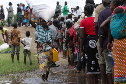 Miles de personas desplazadas en Mozambique por el ciclón Idai.