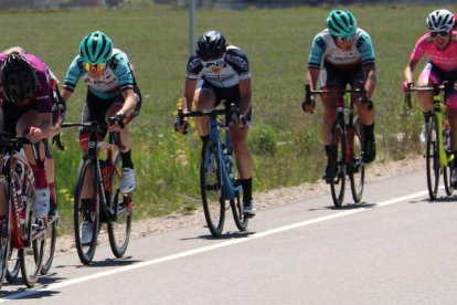 El Eneicat RBH Global firmó una destacada actuación en la etapa reina de la Vuelta a Burgos con final en Lagunas de Neila. ENEICAT