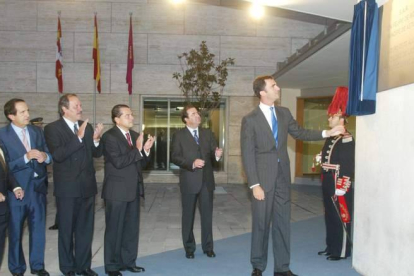 El príncipe inaugura el Auditorio en 2002. Ana M. Díez