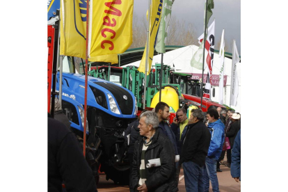Imagen de tractores en una reciente edición de la Feria de Valencia de Don Juan.