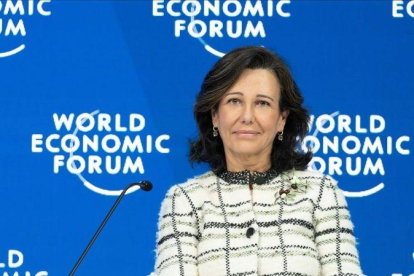 La presidenta del Santander, Ana Patricia Botín, en el Foro Económico Mundial de Davos (Suiza).