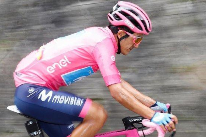 Richard Carapaz, este jueves, durante la 18ª etapa del Giro.