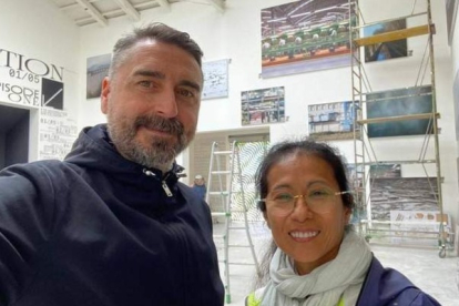 El comisario y exdirector del Musac Agustín Pérez Rubio y la artista Sandra Gamarra. DL