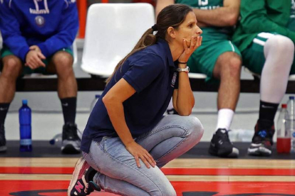 Bea Pacheco lleva vinculada al baloncesto leonés muchas temporadas. L.V.