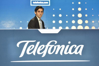 El presidente de Telefónica, José María Álvarez-Pallete, durante la junta general. FERNANDO VILLAR