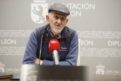 Matías Llorente en una de sus últimas apariciones públicas en la Diputación. DL