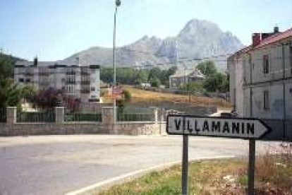 El Ayuntamiento de Villamanín ha asfaltado diversas calles de la localidad