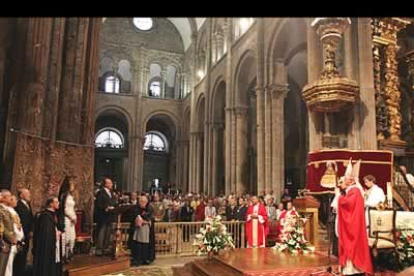 Imagen de la nave principal de la catedral compostelana durante la Ofrenda al Apóstol Santiago.