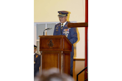 El coronel director, Lucas M. Muñoz Bronchales, durante su discurso | Nuno.