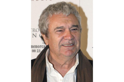 Macael, Almería, 4 de abril de 1948 – Málaga, 5 de noviembre de 2010. Actor y productor de teatro español.