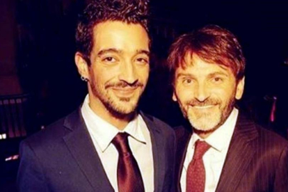 Fernando Tejero hace oficial su noviazgo en Instagram con el cantante 'Muerdo'.