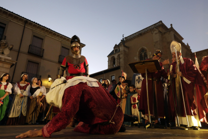 Tributo de las cien doncellas. FERNANDO OTERO