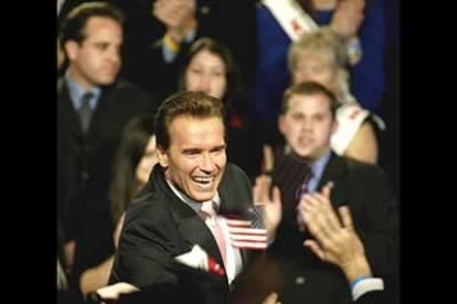 Arnold Schwarzenegger no quiso perderse la fiesta de la victoria electoral celebrada en Beverly Hills.