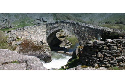 ‘La Puente de Abajo’, como se conoce popularmente en Cerulleda, es uno de los bienes ahora restaurados.
