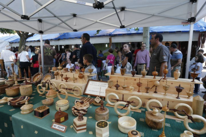 Feria de la Artesanía en Santa María del Páramo. JESÚS F. SALVADORES