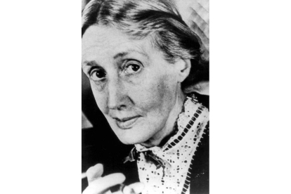 La novelista británica Virginia Woolf
