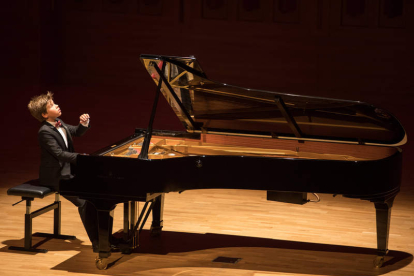 El jovencísimo pianista Guillermo Hernández actúa hoy en la Fundación Eutherpe.