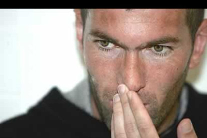 ...y Zinedine Zidane con 13 millones que ingresa.