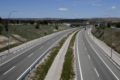 La autopista R-2 de Madrid, con escasa intensidad de tráfico