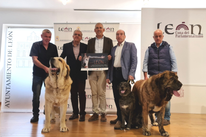 La XXV Exposición Internacional Canina de León. AYUNTAMIENTO DE LEÓN