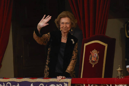 La reina Sofía durante la gala de la 43º edición de los Premios Princesa de Asturias. CHEMA MOYA