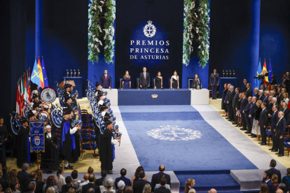 La gala de la 43º edición de los Premios Princesa de Asturias que se celebra este viernes. BALLESTEROS