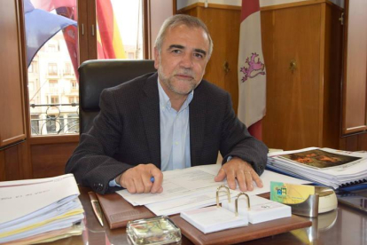 El alcalde en funciones de La Bañeza, José Miguel Palazuelo