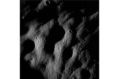 Una imagen del suelo lunar.