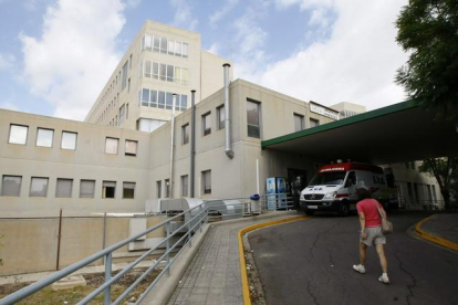 Entrada de Urgencias del Hospital de Alicante.