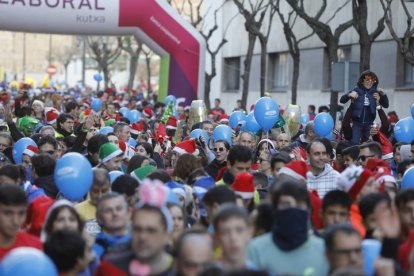 Corredores de la XXIII San Silvestre de León 2019. MARCIANO PÉREZ