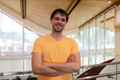 Albert Adserias, estudiante de QuÍmica de la UAB que está cursando la carrera en la Thompson Rivers University, en Canadá.