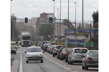El tráfico se desplazará a la derecha, sentido salida. JESÚS F. SALVADORES
