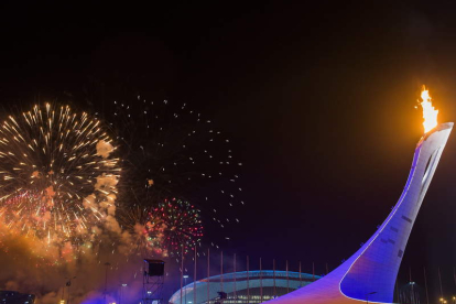 Color y sonido marcaron la puesta de largo de los Juegos de Sochi en los que compiten 88 países.