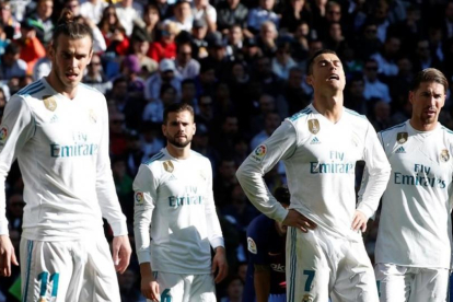 Bale, Nacho, Cristiano y Ramos lamentan la paliza que le infringió el Barça en el clásico.