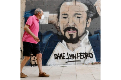 Un grafiti con la imagen de Pablo Iglesias en Valencia. CÁRDENAS